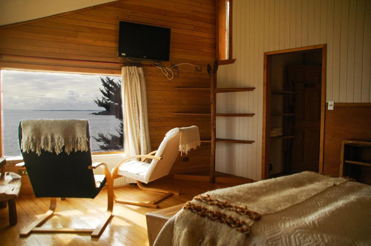 Hotel Faros Del Sur Ancud Bagian luar foto