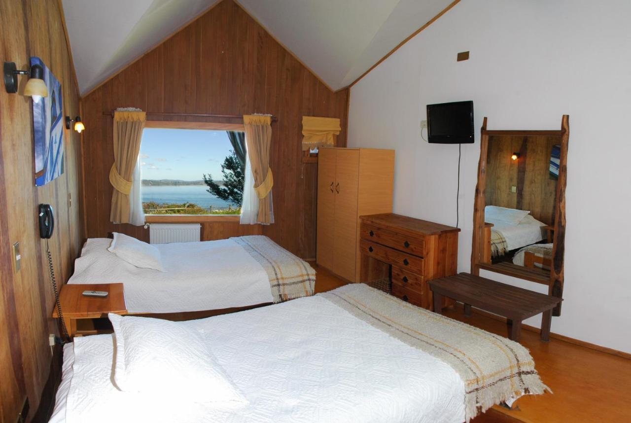 Hotel Faros Del Sur Ancud Bagian luar foto