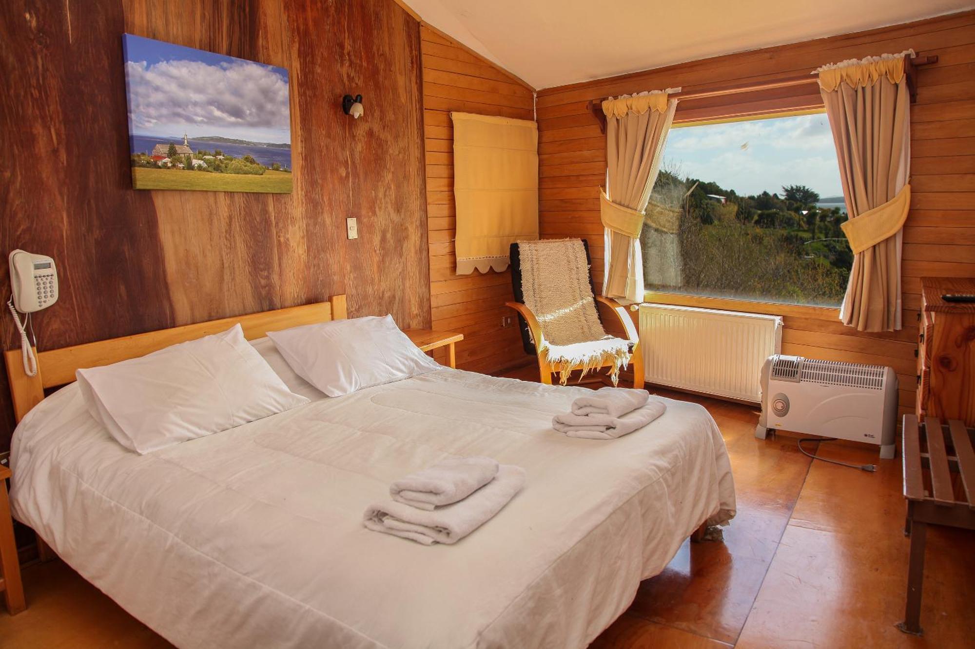 Hotel Faros Del Sur Ancud Bagian luar foto
